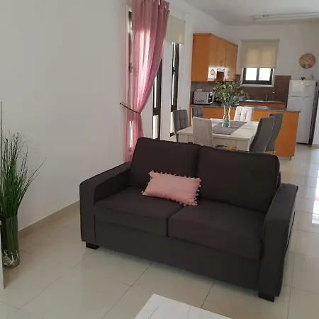 Apartamento Amazing Modern 2 Bedroom Flat In Larnaca *