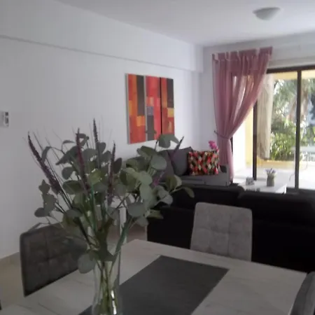 Apartamento Amazing Modern 2 Bedroom Flat In Larnaca Voroklini