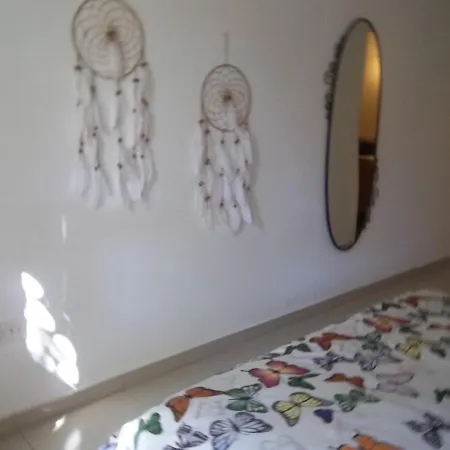 Amazing Modern 2 Bedroom Flat In Larnaca Διαμέρισμα