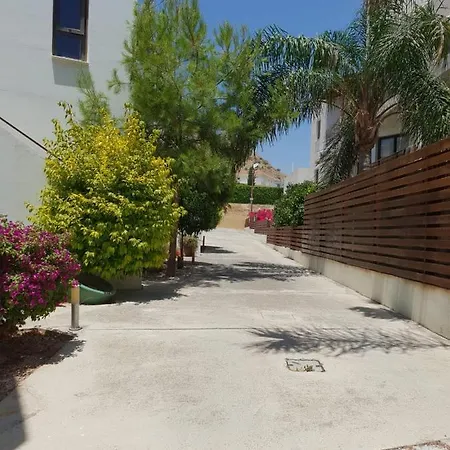 Διαμέρισμα Amazing Modern 2 Bedroom Flat In Larnaca *